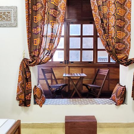 Treasures Of Zanzibar House Bed & Breakfast Екстериор снимка