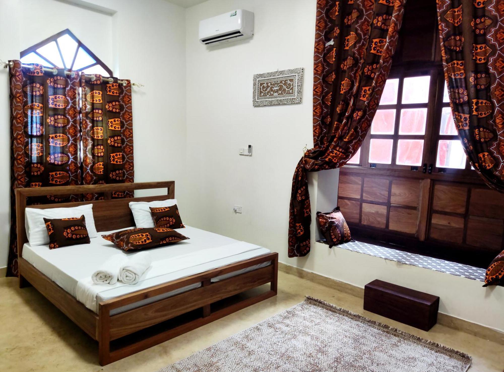 Treasures Of Zanzibar House Bed & Breakfast Екстериор снимка