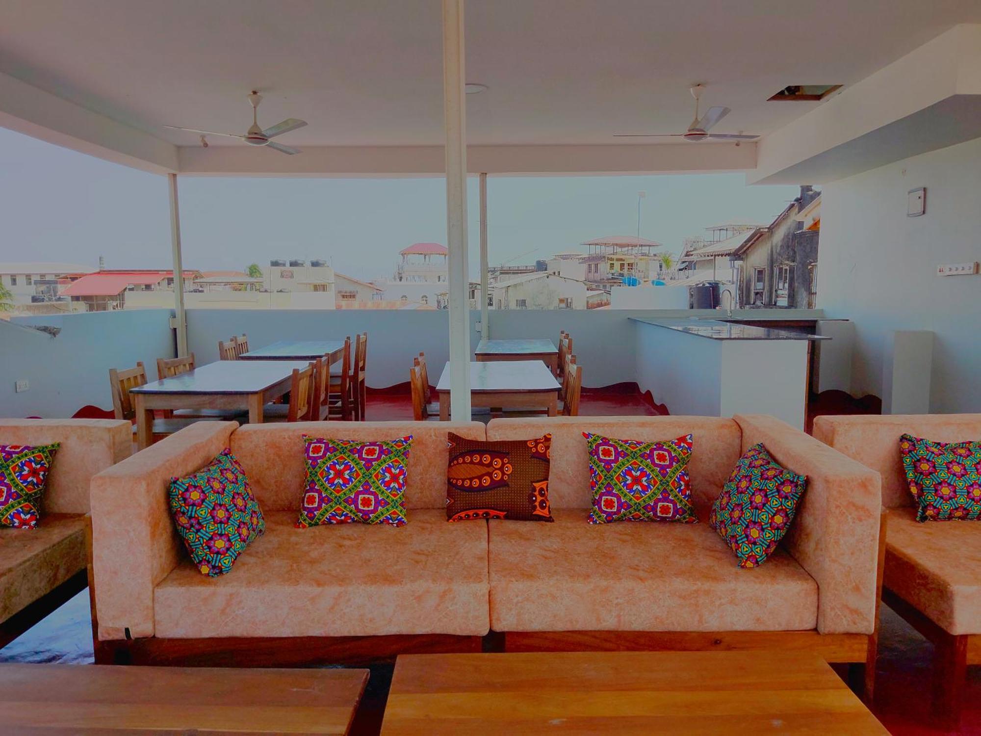 Treasures Of Zanzibar House Bed & Breakfast Екстериор снимка